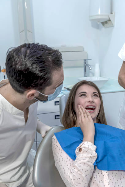 Best Cracked Tooth Emergency Dentist  in Exandria, AL